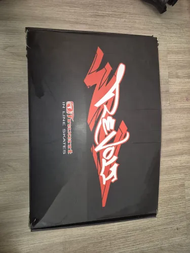 Patins Revolt Traxart