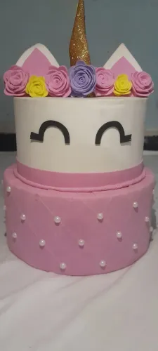 Bolo de unicórnio fake