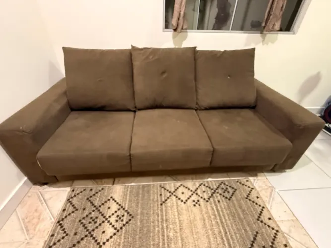Sofá 3 lugares