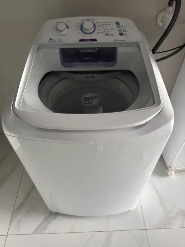 Lava Roupas Eletrolux 10,5 kg Turbo economia