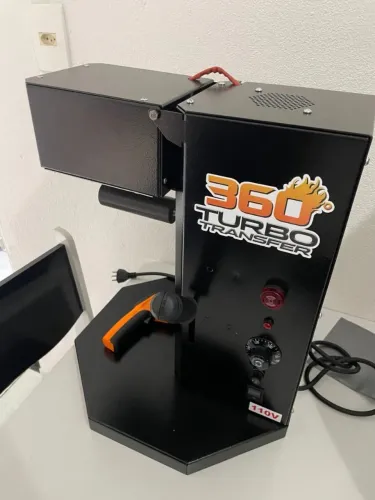 Máquina de Estampar Canecas 360 Turbo Transfer 110V