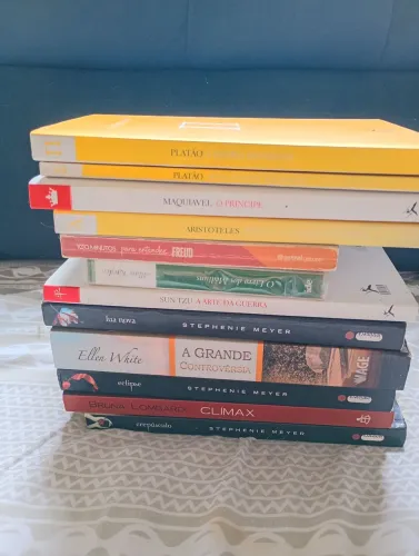 Vendo livros diversos