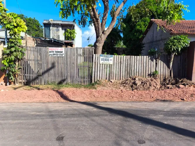 TERRENO EM RUA RECEM ASFALTADA NO BAIRRO SANTARENZINHO