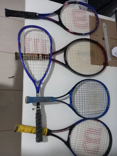 Lote de raquetes para tênis usadas