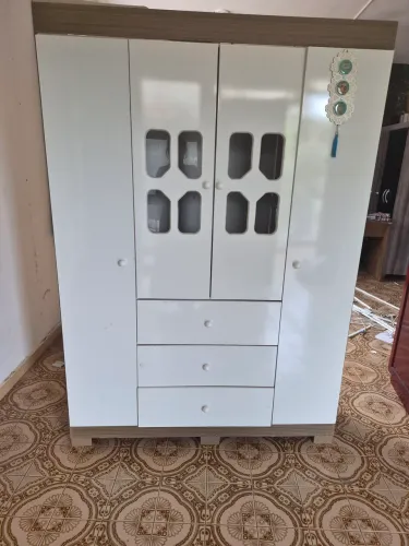 Guarda roupa 4 portas branco