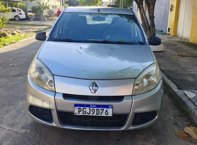 Renault Sandero Authentique Hi-flex 1.0 16V 5P 2012