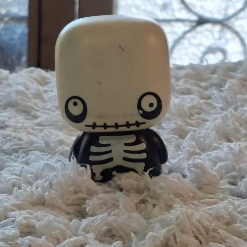 Boo Toonix ? Boneco esqueleto McDonald's