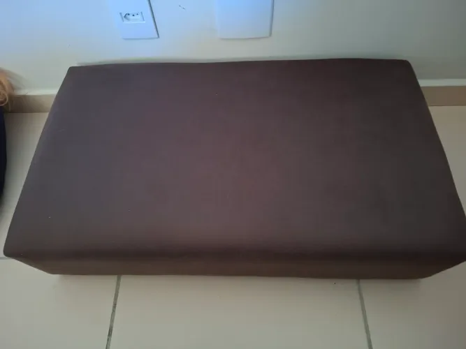 Cama pet em suede marrom com brinde