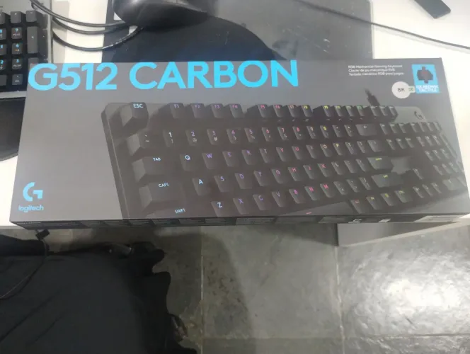 G512 Carbon