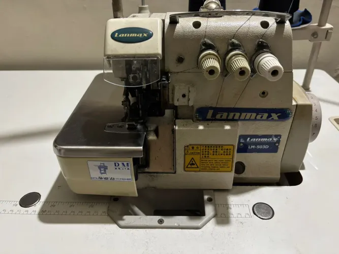 VENDO MÁQUINA OVERLOQUE