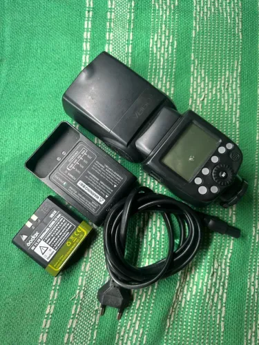 Flash Godox V860II - funcionando via rádio