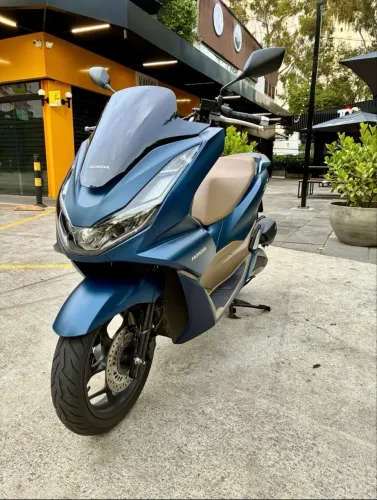 Honda PCX 160cc DLX 