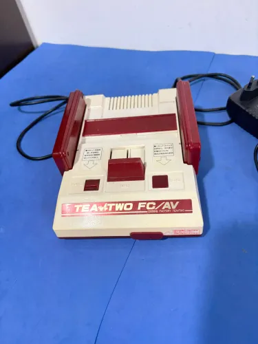 Console family computer AV famicom Nintendo tea 4 two