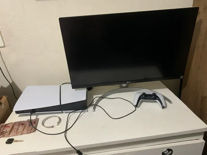 Ps5 slim + monitor LG 4k 27