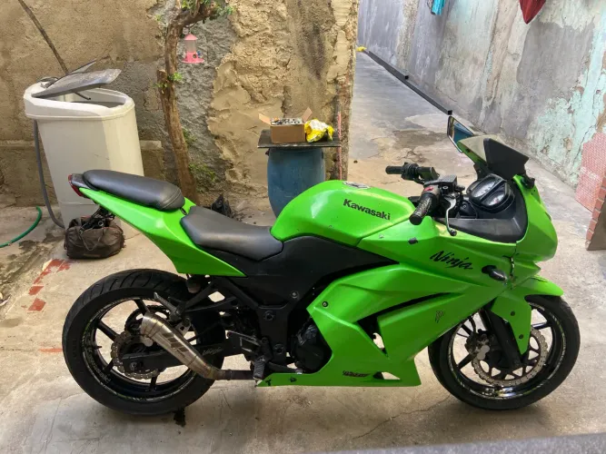 Kawasaki Ninja 250r 2011