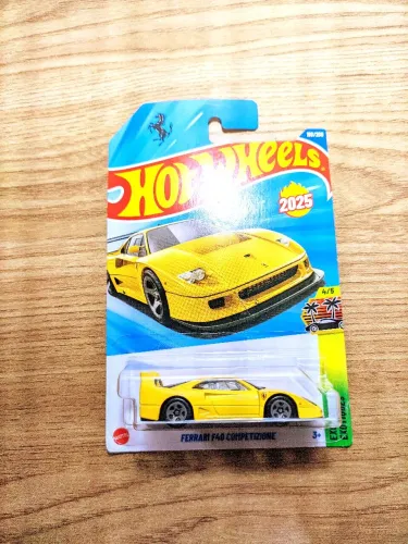 FERRARI F40 COMPETIZIONE - HOTWEELS - PARA COLECIONADORES