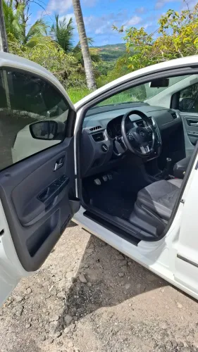 Volkswagen Fox Prime/higli. 1.6 Total Flex 8V 5P 2014