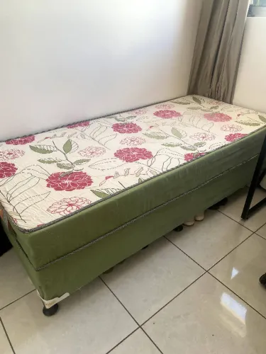 CAMA BOX - Acolchoada