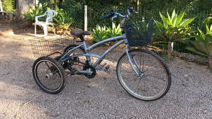 Bicicleta triciclo freio a disco , 18 marchas