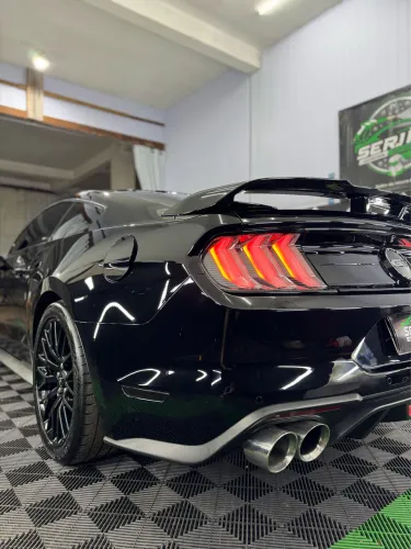 Ford Mustang GT Premium 5.0 V8 2018