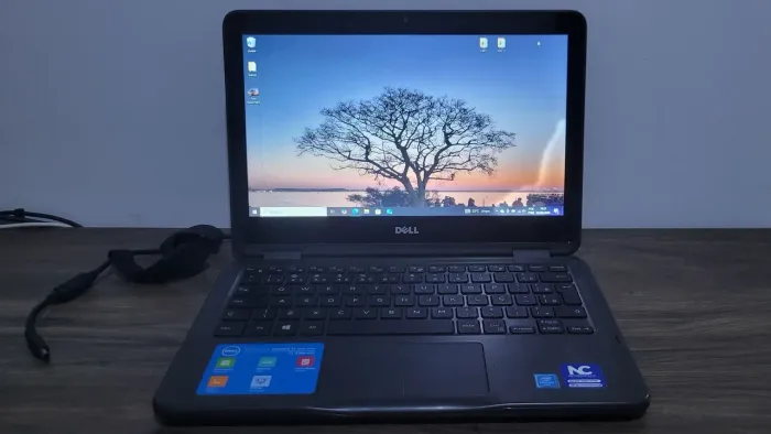 Notebook Dell 11 polegadas SSD 250 GB Série 3000