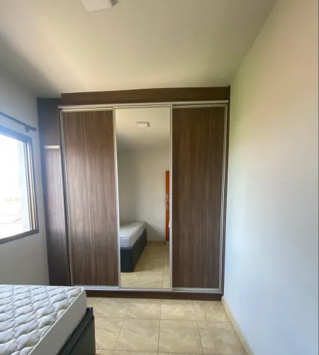 Guarda Roupa