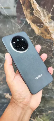 Realme 14 pro plus 5G todo original de fábrica funcionando perfeito 1300