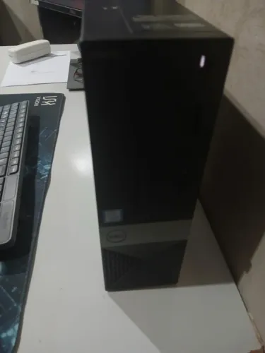 Computador Completo Dell Vostro i5 8ª Geração (16GB RAM / SSD) + Monitor Acer 19,5"