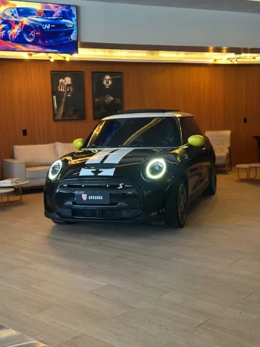 Mini Cooper SE Exclusive 3P (elétrico) 2022