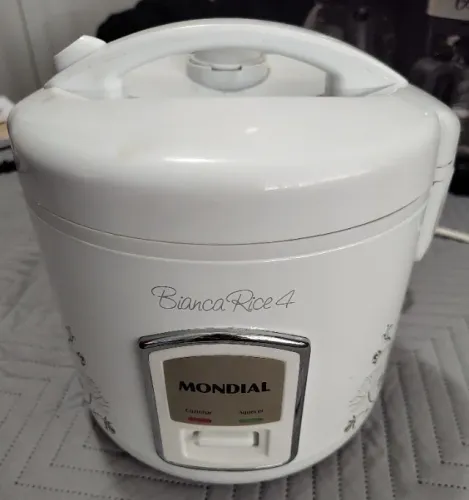 Panela elétrica de arroz Mondial Bianca Rice 4 110V