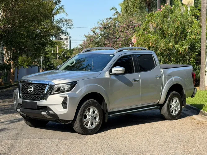 Nissan Frontier XE CD 4X4 2.3 Bi-TB Diesel Aut. 2024