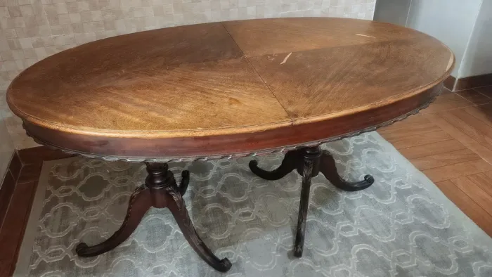 Entrego: mesa oval extensível madeira maciça