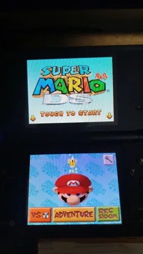 Nintendo DSI completo na caixa