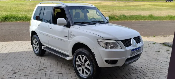 Mitsubishi Pajero TR4 2.0/ 2.0 Flex 16V 4X4 Aut. 2015
