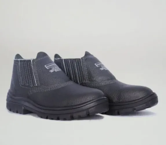 Bota de segurança kadesh bidensidade com bico aço 70,00 s/bico 65.00 pix