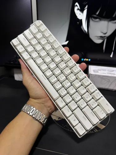 Teclado mecânico NK61 - Compacto - RGB - Branco