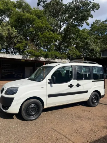 Fiat Doblo Essence 1.8 Flex 16V 5P 2021