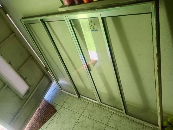 Janela alumínio