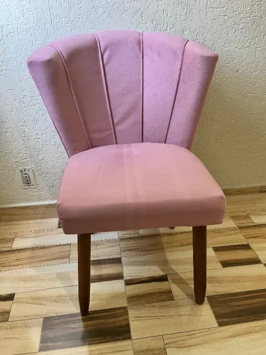 POLTRONA ROSA
