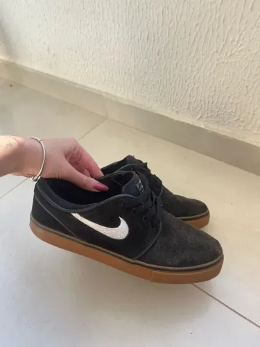Nike SB Janoski preto e marrom - 38