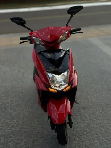 Moto Scooter Elétrica EVOMAX 2025