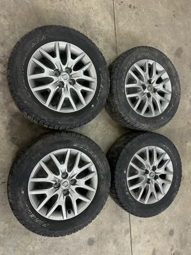 Rodas 15 Argo, palio,uno,cronos,strada+ scorpion Pirelli 