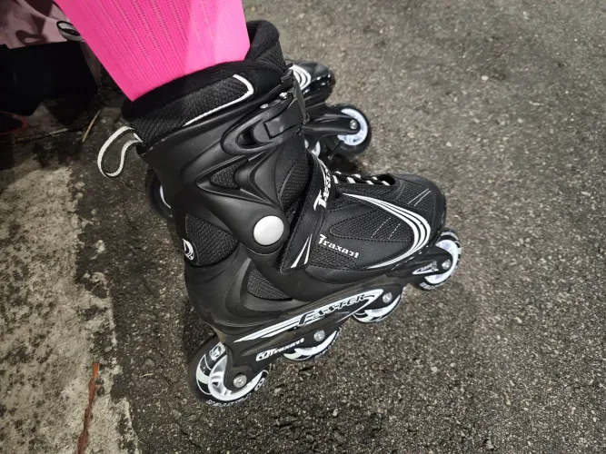 Patins Inline TRAXART- Faster 80MM tamanho 35/36 (24cm)