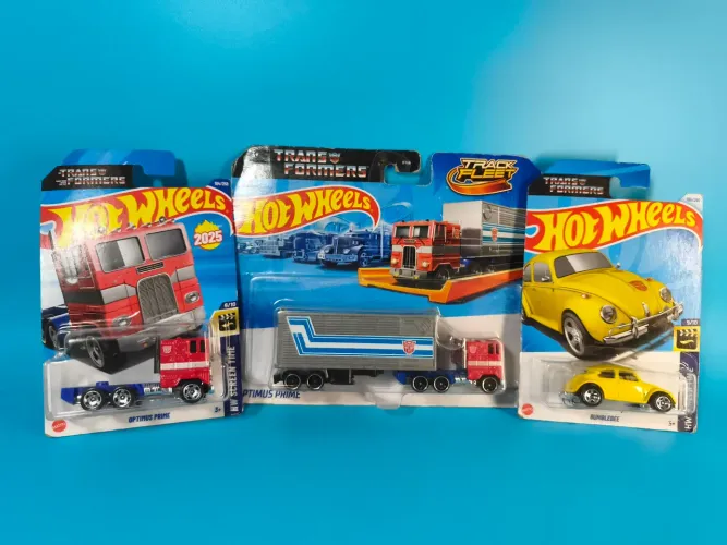 Lote Hotwheels Transformers Optimus prime Bumblebee