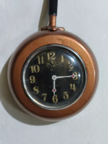 Frigideira com relógio decorativo década de 60 vintage