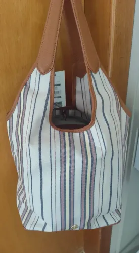Bolsa nova capodarte em couro,listrada , original.