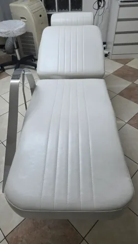 Cadeira Maca Reclinável E Hidráulica Estética E Maquiagem