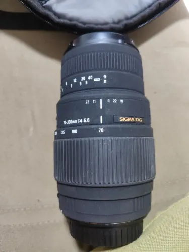 Lente para máquina fotográfica SIGMA DG 70-300mm1:4-5.6