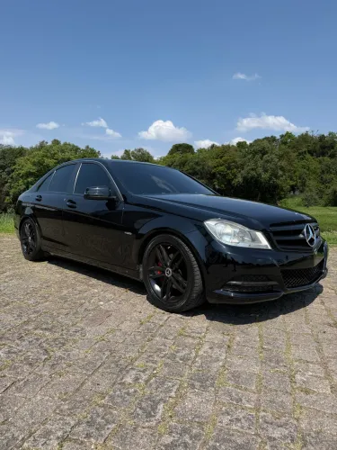 Mercedes-Benz C-180 CGI Classic 1.8 16V 156cv Aut. 2012