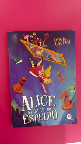 Alice Através do Espelho